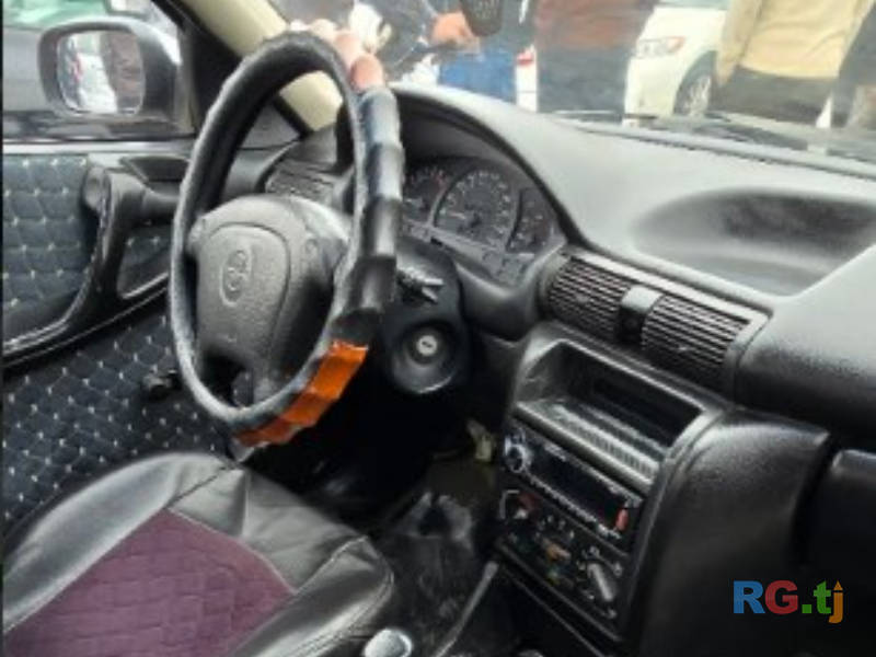 Opel Astra F 1.6 1993 г.