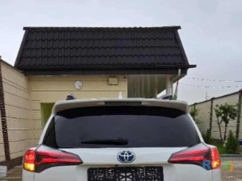 Toyota RAV 4 2.5 2016 г.